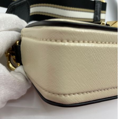  MARC JACOBS マークジェイコブス スナップショット M0012007 ホワイト x ブラック