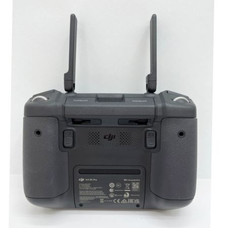  DJI Mavic3 ドローン・スマート送信機セット バッテリー2個・ハードシェルケース付き