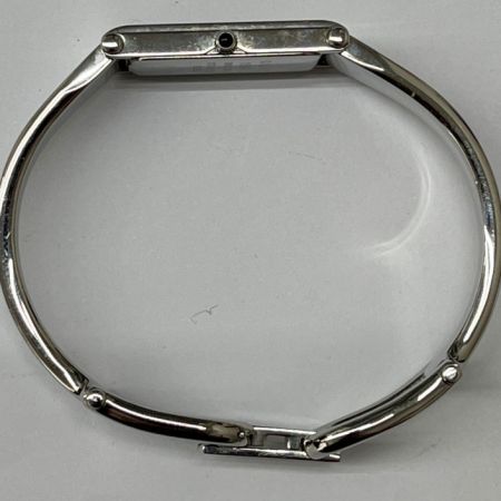  GUCCI グッチ 腕時計 レディース 稼働品 1500L シルバー