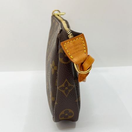  LOUIS VUITTON ルイヴィトン アクセサリーポーチ ポシェット・アクセソワール　モノグラム M51980 ブラウン