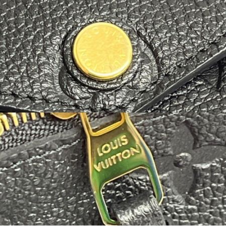  LOUIS VUITTON ルイヴィトン 財布　三つ折り　アンプラント ポルトフォイユ・キュリユーズ M60539 ブラック