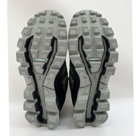  on トレイルランニングシューズ スニーカー M7.5(25.5cm) 2299761M オリーブ