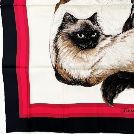  HERMES エルメス スカーフ ネコ6匹 シルク100% レッド×ブラック