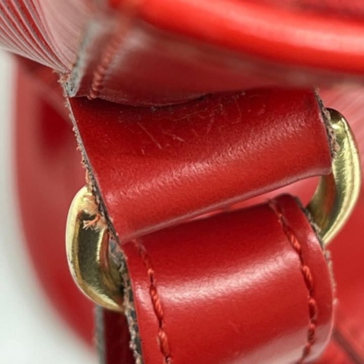 LOUIS VUITTON ルイヴィトン エピ ノエ ショルダーバッグ 赤 M44007