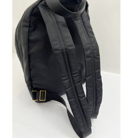  ANYA HINDMARCH マルチポケット バックパック ブラック