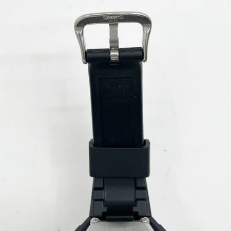  CASIO カシオ ジーショック G-SHOCK タフソーラー デジアナ GST-B600 シルバー x ブラック