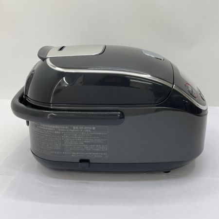  ZOJIRUSHI CORPORATION 象印 極め炊き 圧力IH炊飯器　3合炊き 2023年製 NP-RT05 ブラック