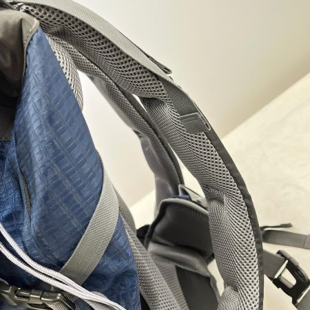  LEAP バックパック ザック 70+10L ネイビー