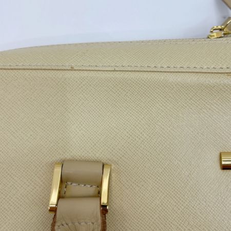  BURBERRY バーバリー ハンドバッグ ロゴプレート 中チェック ヴィンテージ 四角形 アイボリー