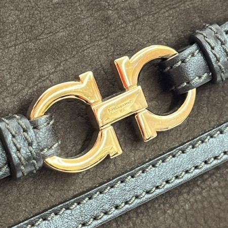  Salvatore Ferragamo サルヴァトーレフェラガモ バッグ トートバッグ 肩掛け ガンチーニ ブラウン