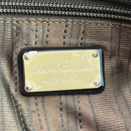  Salvatore Ferragamo サルヴァトーレフェラガモ バッグ トートバッグ 肩掛け ガンチーニ ブラウン