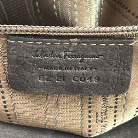  Salvatore Ferragamo サルヴァトーレフェラガモ バッグ トートバッグ 肩掛け ガンチーニ ブラウン