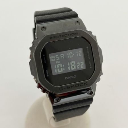  CASIO カシオ ジーショック G-SHOCK メタルカバー GM-5600B ブラック