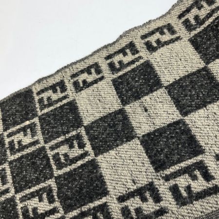  FENDI フェンディ マフラー ズッカ柄 毛羽立ち有 ベージュ×ブラック