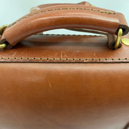  HERZ リュック レザー 長方形 ブラウン