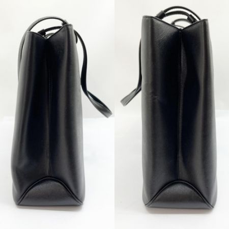  Salvatore Ferragamo サルヴァトーレフェラガモ トートバッグ ガンチーニ レザー  EF-21 0704 ブラック