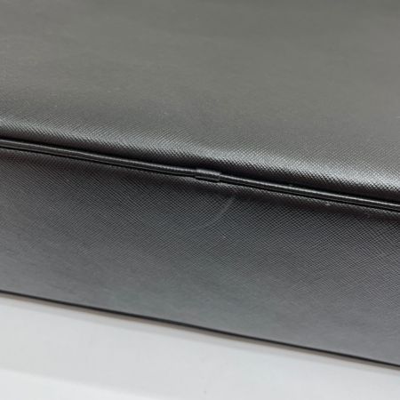  Salvatore Ferragamo サルヴァトーレフェラガモ トートバッグ ガンチーニ レザー  EF-21 0704 ブラック