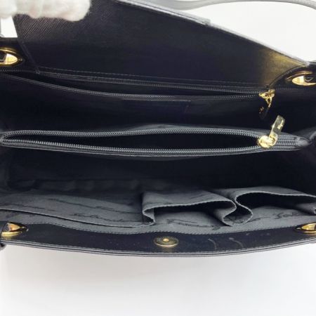  Salvatore Ferragamo サルヴァトーレフェラガモ トートバッグ ガンチーニ レザー  EF-21 0704 ブラック