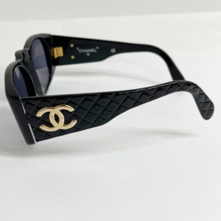  CHANEL シャネル サングラス マトラッセ ココマーク 01450 ブラック x ゴールド