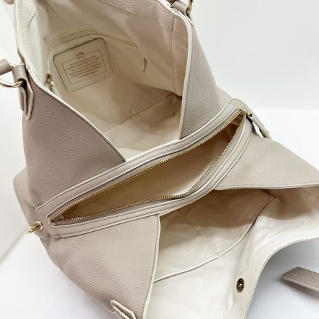  COACH コーチ ワンショルダーバッグ 193975 ベージュ