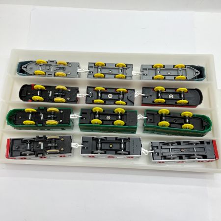  TOMY プラレール トレインケース 813系近郊電車 ゆふいんの森 485系かもめ 883系ソニック