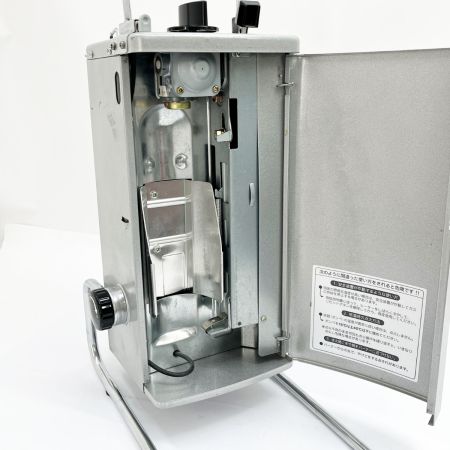  Iwatani イワタニ カセットヒーター 2006年10月製造 1部欠けあり CB-8