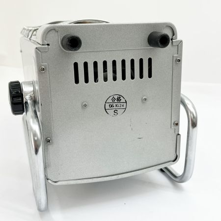  Iwatani イワタニ カセットヒーター 2006年10月製造 1部欠けあり CB-8