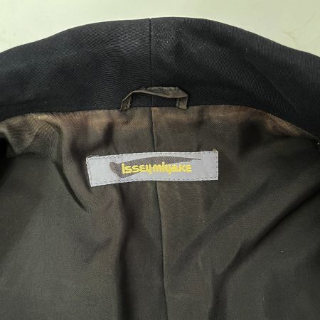  ISSEY MIYAKE イッセイミヤケ ジャケット　3つボタン　Sサイズ JG34059 ブラック