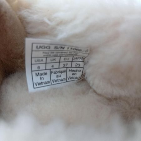  UGG アグ モカシン 靴 UGG アグ ローファー S/N1106878 ライトグレー