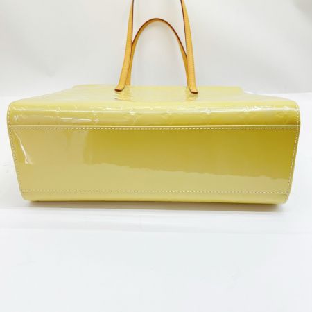  LOUIS VUITTON ルイヴィトン ヴェルニ カタリーナEW バッグ トートバッグ ヨゴレ有 M90010 ベージュ