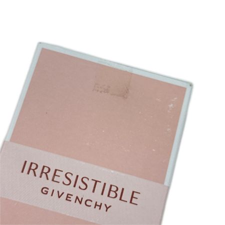  GIVENCHY ジバンシー イレジスティブル ボディクリーム 200ml 