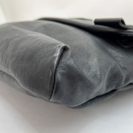  TUMI トゥミ ショルダーバッグ レザー ブラック