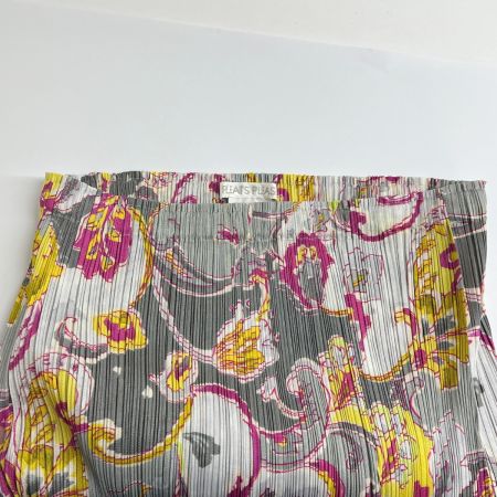  ISSEY MIYAKE イッセイミヤケ プリーツスカート レディース グレー×イエロー×ピンク