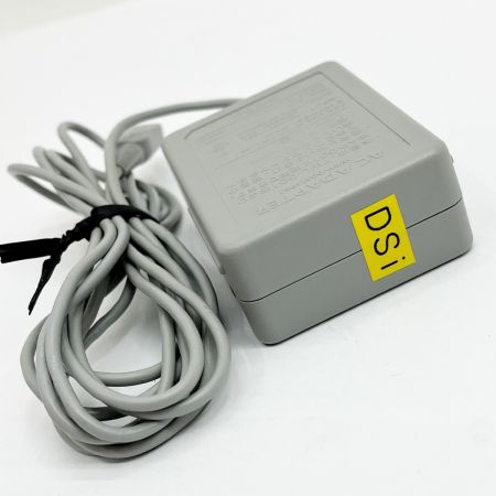  Nintendo ニンテンドウ DSi 本体 TW-001 レッド