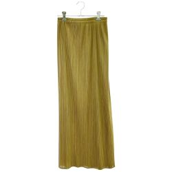 ◆◆ ISSEY MIYAKE イッセイミヤケ プリーツスカート プリーツプリーズ サイズ３ ミセス  カーキ Aランク