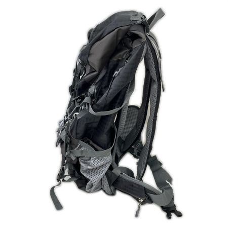  LEAP バックパック ザック 70+10L ブラック