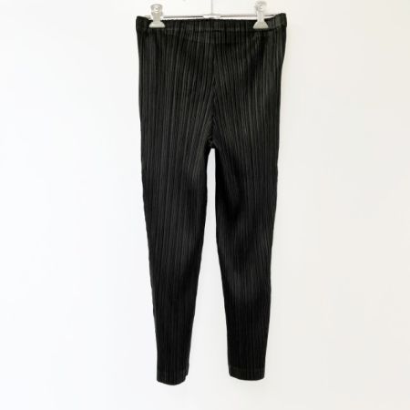  ISSEY MIYAKE イッセイミヤケ PLEATSPLEASE パンツ サイズ0 ブラック