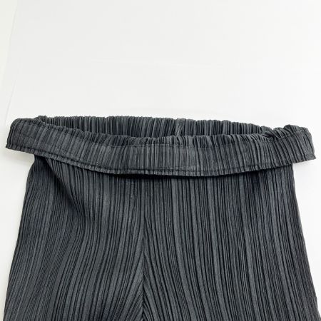  ISSEY MIYAKE イッセイミヤケ PLEATSPLEASE パンツ サイズ0 ブラック