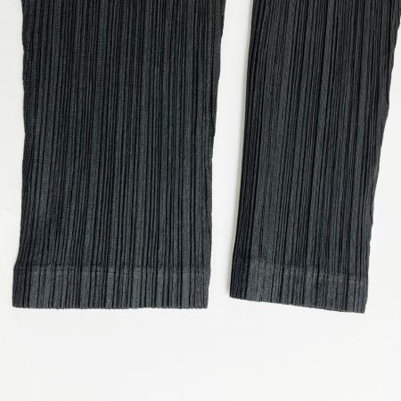  ISSEY MIYAKE イッセイミヤケ PLEATSPLEASE パンツ サイズ0 ブラック
