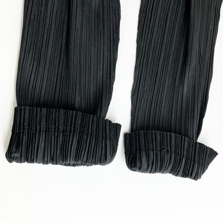  ISSEY MIYAKE イッセイミヤケ PLEATSPLEASE パンツ サイズ0 ブラック