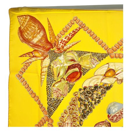  HERMES エルメス カレ90 ロカイユ柄 大判スカーフ イエロー