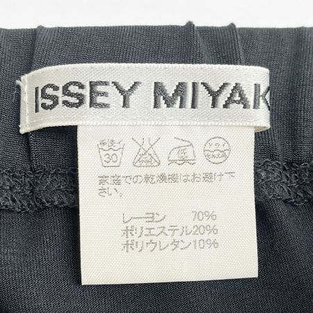  ISSEY MIYAKE イッセイミヤケ パンツ size2 ミセス IM22JF068 ブラック