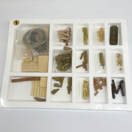  ARTESANIA LATINA アルテサニア 火龍 Red Dragon 1/60 木製模型キット 中国 帆船模型 スペイン製