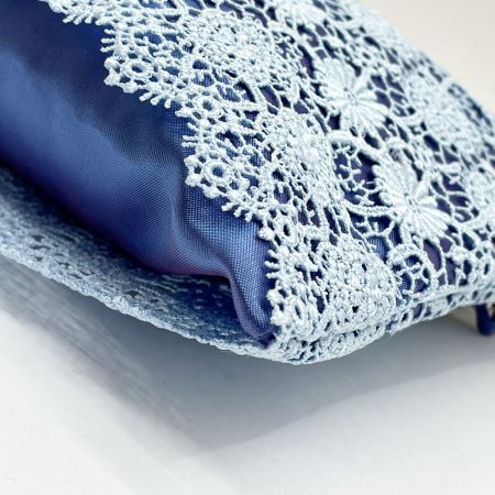  近沢レース ショルダーポーチ ミニポーチ 刺繍 スカイブルー