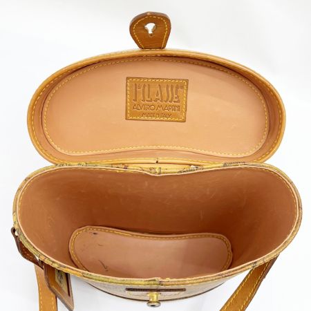  PRIMA CLASSE プリマクラッセ ショルダーバッグ  飯盒型バッグ 地図柄 レディース