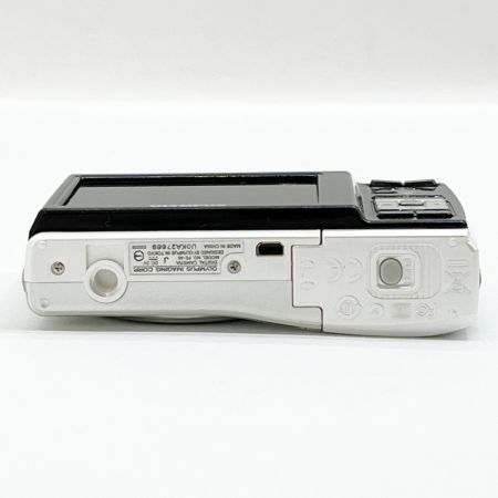  OLYMPUS オリンパス コンパクトデジタルカメラ ホワイト 箱付 FE-46