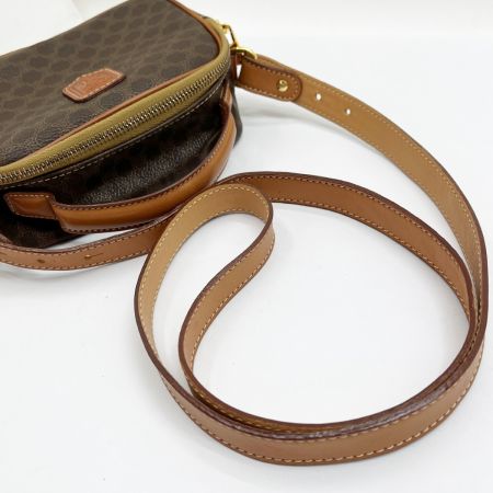  CELINE セリーヌ ショルダーバッグ マカダム MC96 ブラウン
