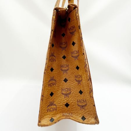  MCM エムシーエム トートバッグ 肩掛け ロゴグラム ショルダーバッグ レザー 04046 ブラウン