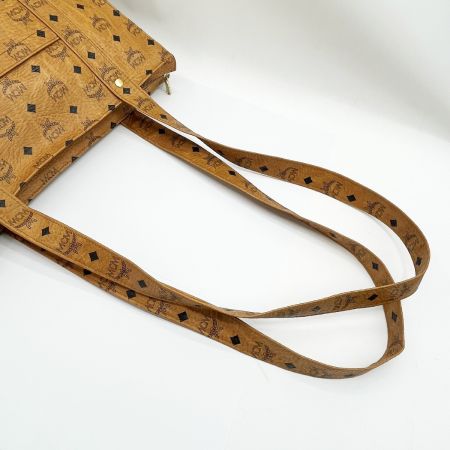  MCM エムシーエム トートバッグ 肩掛け ロゴグラム ショルダーバッグ レザー 04046 ブラウン