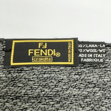  FENDI フェンディ マフラー ストール  ロゴ ブラック 黒 レディース